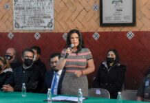 Norma Layón visitará 100 escuelas para atender necesidades Norma