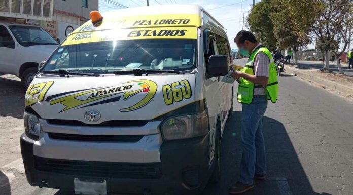 SMT asegura cinco unidades pirata en Puebla capital SMT