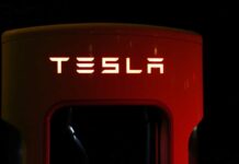Puebla mantendrá secrecía en las negociaciones con Tesla Tesla