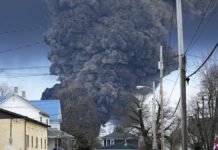 Chernóbil en Ohio: Esto es lo que se sabe de la volcadura del tren con químicos Descarrilamiento