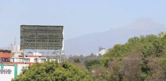 Piden auditar espectaculares con propaganda en Puebla espectacular