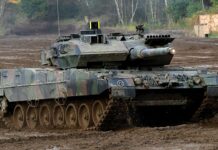 Arriban tanques de guerra polacos a Ucrania