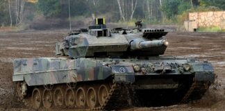 Arriban tanques de guerra polacos a Ucrania