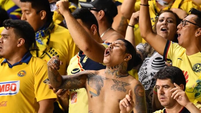 América