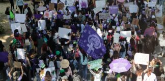 Funcionarias municipales participarán en marchas del 8M