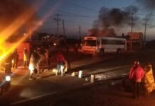 Bloquean la Amozoc – Nautla para exigir apoyos al campo