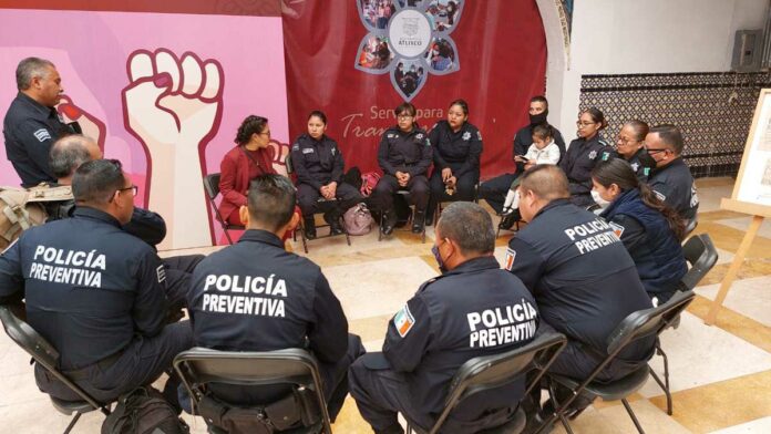 Policías
