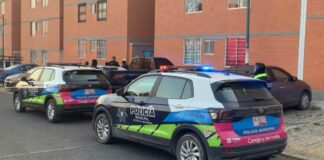 Policías atienden caso de violencia familiar en Santa Isabel Castillotla Policías