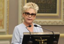 Avala Congreso licencia a Isabel Merlo; llegaría al gabinete del gobernador