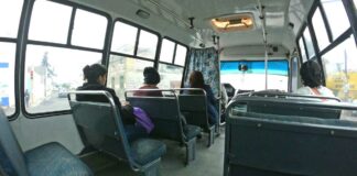 Asaltan con cuchillos a pasajeros de Ruta 76 en Prolongación Reforma pasajeros