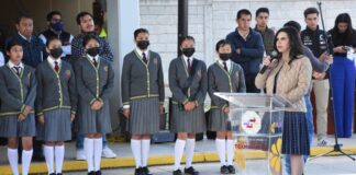 Norma Layón lleva programa “el municipio en tu escuela” a Tianguismanalco