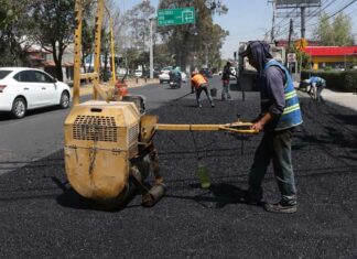 Realizan bacheo y renivelaciones en vialidades de Puebla por lluvias vialidades