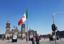 Comisión del Senado avala cambiar el nombre del Zócalo de la CDMX