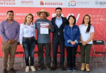 Abdala entrega apoyos del programa Por Una Mejor Vivienda Abdala