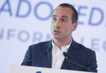 Prematuro, decir que seré abanderado a la alcaldía: Riestra