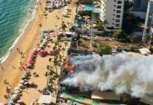 Se incendia “El Rollo” de Acapulco en plena Semana Santa El Rollo