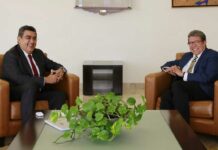 Salomón y Monreal analizan estado de presos en Puebla Monreal