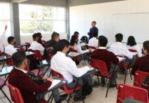 Regresan a clases más de un millón 651 mil alumnos en Puebla