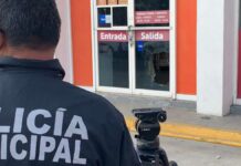 Dan ‘cristalazo’ a clínica en colonia La Paz; sólo hubo daños materiales clínica