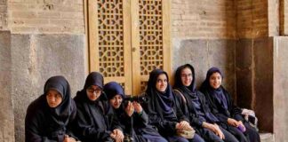 Irán prohíbe a mujeres sin hiyab la entrada a museos y lugares históricos Mujeres Iranís