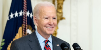 Republicanos acusan a la familia de Biden de corrupción Biden
