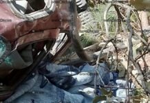 Muere hombre tras caer en barranca con su coche en Zaragoza