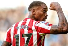 Delantero de Brentford es suspendido tras escándalo de apuestas Ivan Toney