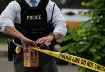 Niño de 13 años se enfrenta a balazos contra policías de Florida Policías