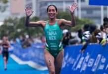 Rosa María Tapia gana plata en Campeonato Mundial de Triatlón Rosa María