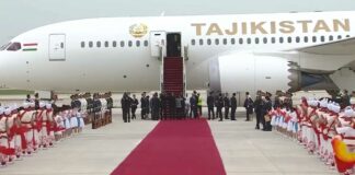 Presidente de Tayikistán estrena ex avión presidencial de México Avión