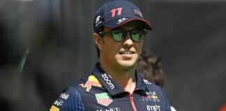 ‘Checo’ Pérez en desacuerdo con Christian Horner sobre “no tener presión” Checo Pérez