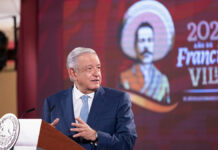 AMLO culpa al narcoestado por asesinato de Hipólito Mora Hipolito Mora