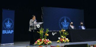 Lilia Cedillo preside graduaciones de 557 egresados Lilia Cedillo