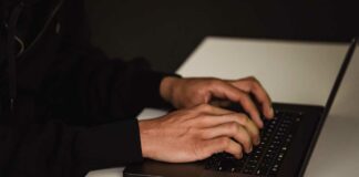 Filtran 16 mil millones de contraseñas de Google, Facebook y Apple Ciberacoso