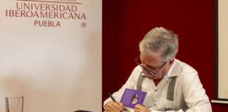 Cuatro caminos, libro que invita a cambiar junto con historia: Académico IBERO Cuatro