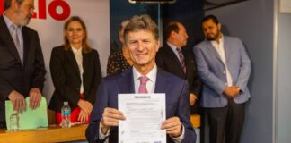 Enrique de la Madrid se registra como aspirante del Frente Amplio por México De la Madrid