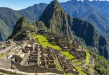 Hallan placa de oro perdida que declaró a Machu Picchu como maravilla del mundo
