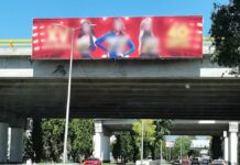 Retiran publicidad sexista del mobiliario urbano en Puebla