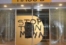 Protestan contra Tren Maya en Berlín