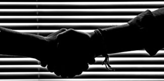 Hermano de edil de Coronango pide moches en Tránsito Municipal Hermano