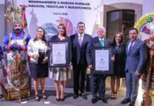 Salomón entrega distintivo de Pueblo Mágico a Teziutlán y Huejotzingo Salomón