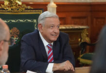 AMLO pide a Zuckerberg que Threads no tenga “bots”