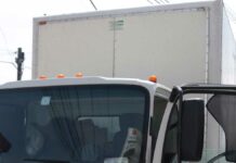 Roban y abandonan camión de carga en la México-Puebla camión