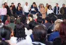 Ayuntamiento certifica a participantes de “Talleres Para el Desarrollo” Ayuntamiento