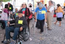 Entrega SEDIF aparatos ortopédicos en Izúcar de Matamoros