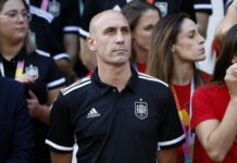 FIFA suspende provisionalmente a Luis Rubiales de su cargo