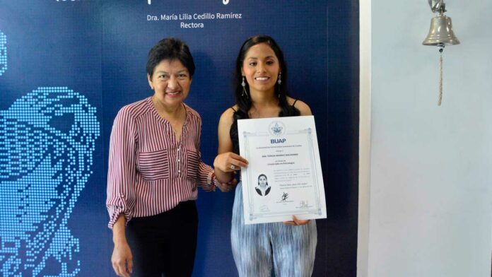 Lilia Cedillo