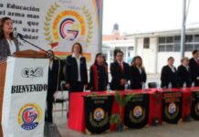 Manrique da inicio al ciclo escolar en Centro Escolar “Gregorio de Gante” Manrique