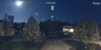 Meteorito ilumina cielo durante su paso por Colorado Meteorito