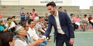 Entrega Bienestar tarjetas de pensión en Tehuacán